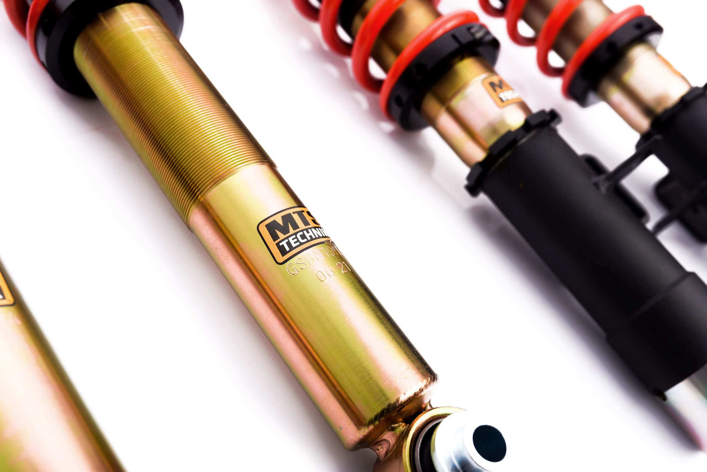MTS Technik 75-89 BMW 6 E24, 5 E28 Coilover Suspension Stance - MTSGWBM32-S