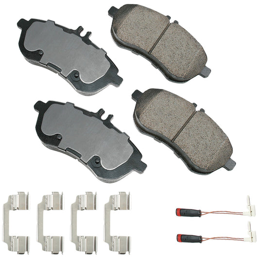 Akebono Mercedes-Benz C230 09-08 C250 15-10  C300 12-08 | AKEEUR1340A